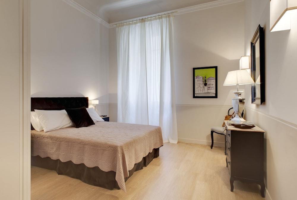 HOTEL PALAZZO BRANCHI FLORENCE 3 Italy from 135 HOTELMIX